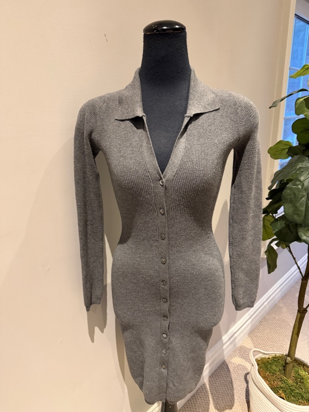 WILFRED ARITZIA COVE DRESS RIBBED KNIT POLO SWEATER DRESS - Picture 3 of 14